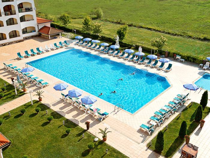 Hotel Sunrise All Suites Resort