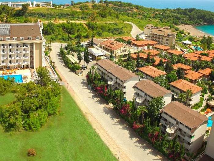 Justiniano Deluxe Resort