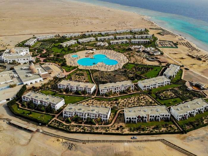 Gorgonia Beach Resort