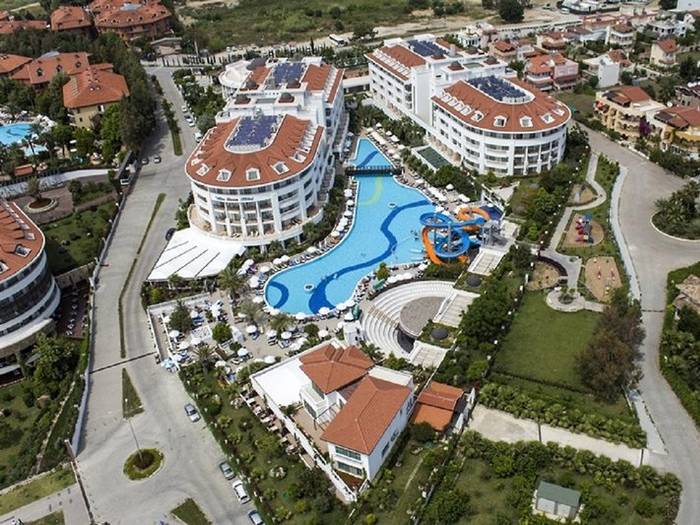 Alba Queen Hotel