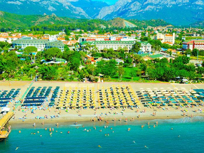 Lucida Beach Hotel