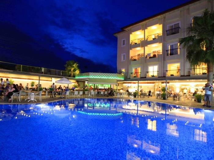 Sun City Apartments & Hotel