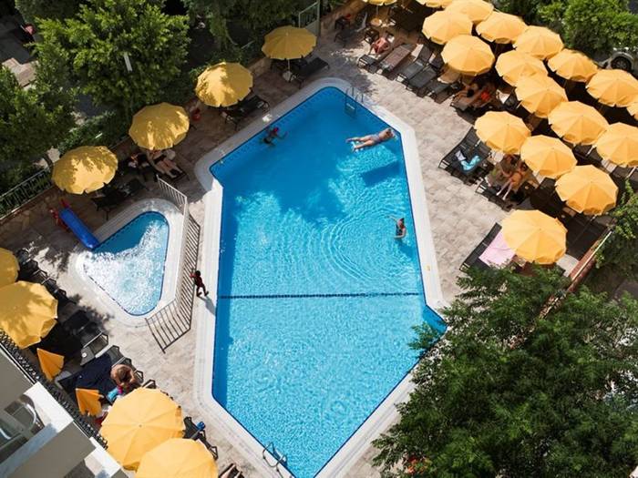 Villa Sunflower Hotel