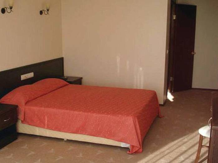 Arora Hotel