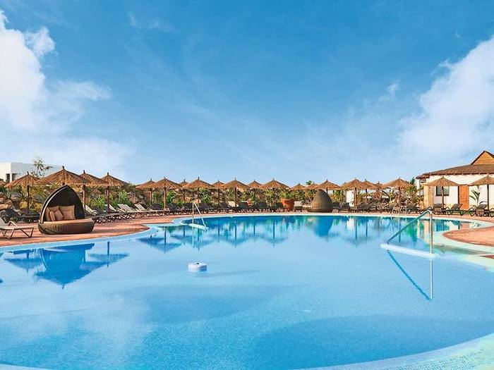 Meliá Llana Beach Resort & Spa