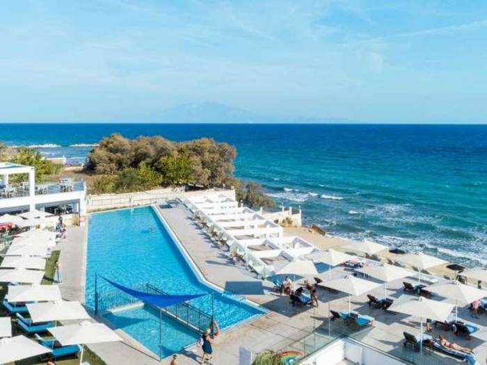 Cavo Orient Beach Hotel
