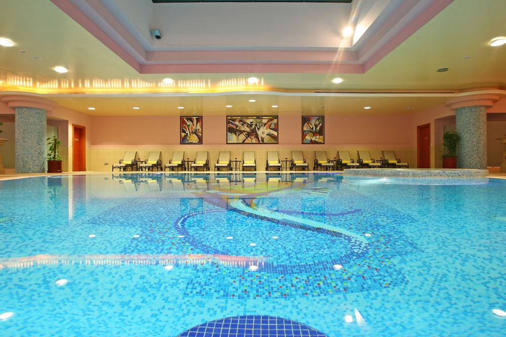 Al Raha Beach Resort & Spa