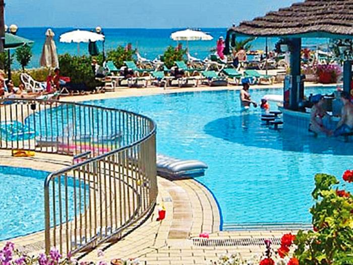 Sunrise Beach Hotel