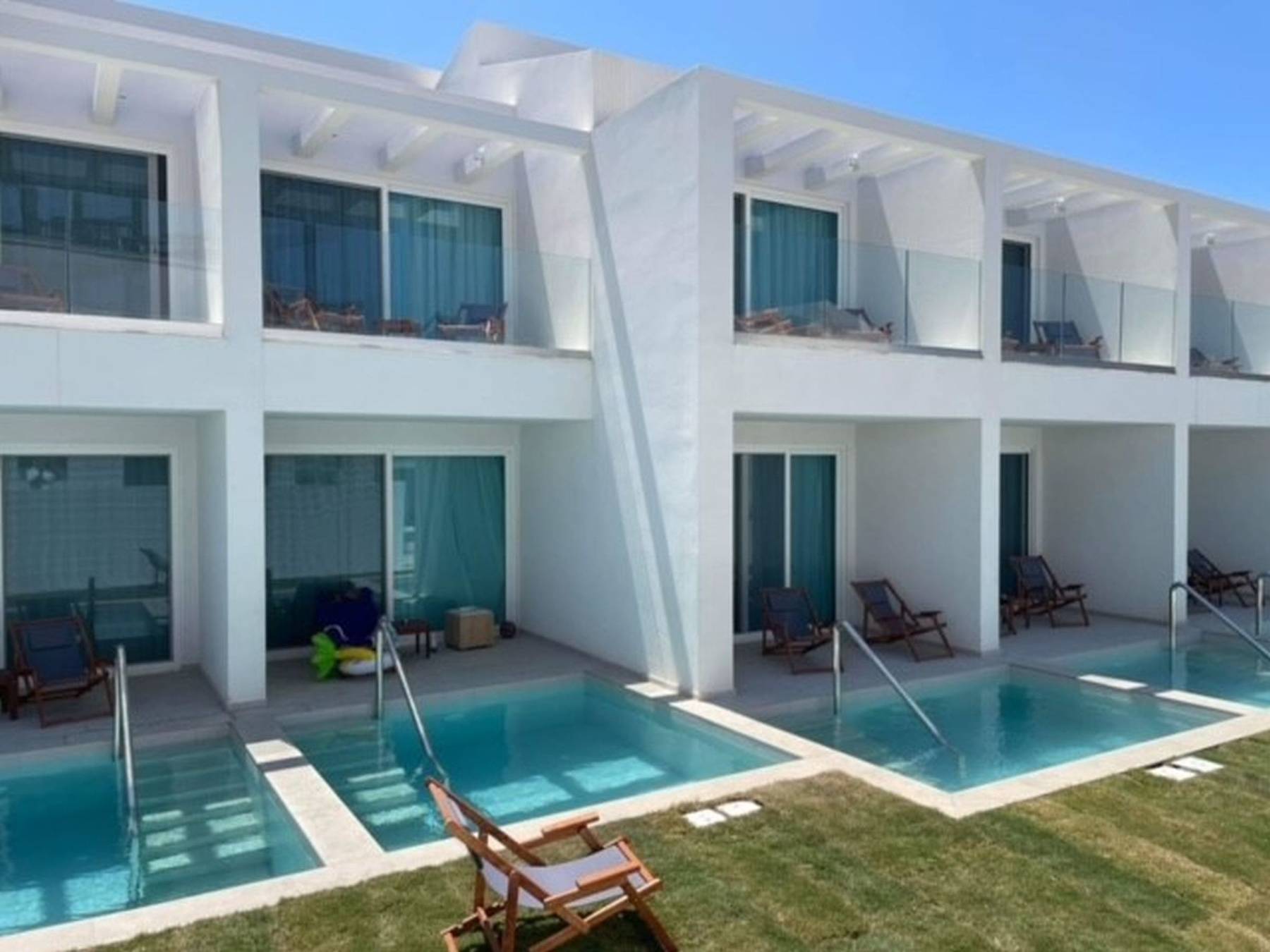 Mirage Bleu Hotel