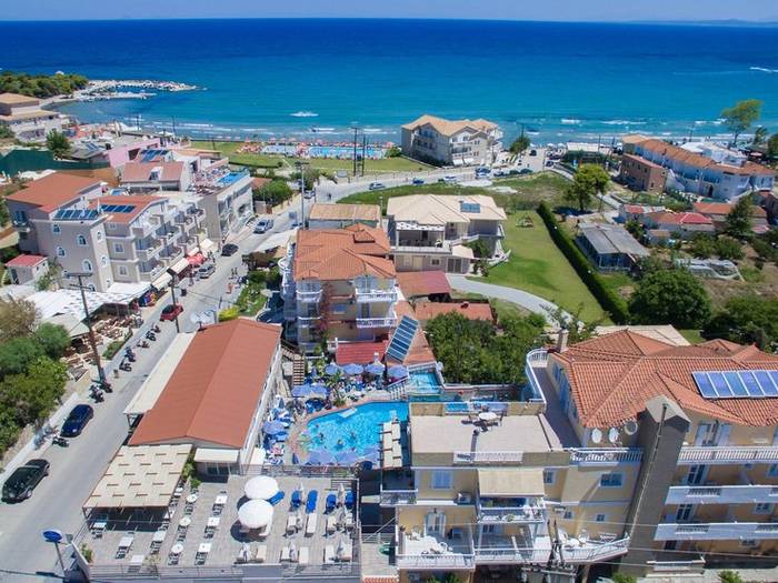 Planos Beach Hotel