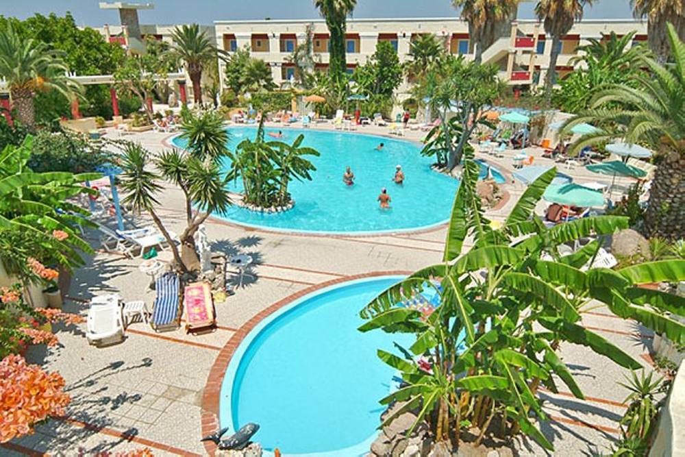 Apollon Hotel