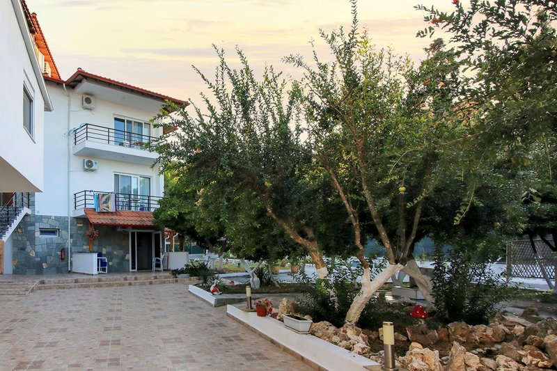 Angelina Hotel