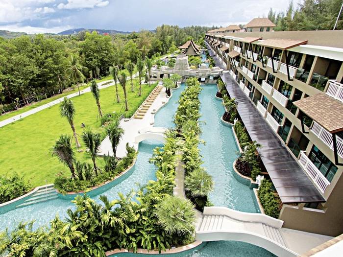 Maikhao Palm Beach Resort