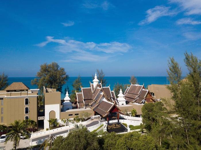 Maikhao Palm Beach Resort