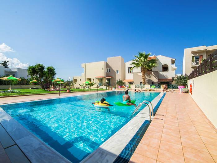 Theoni Apartment