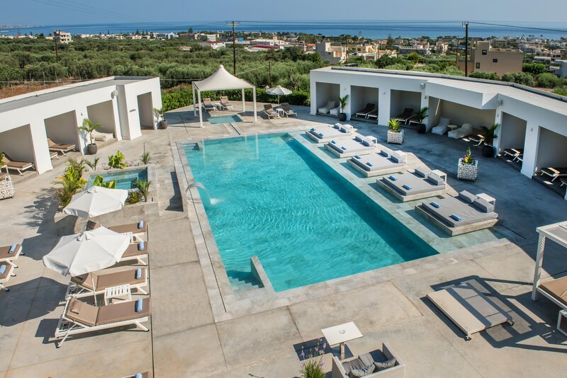 Hotel Matheo Villas & Suites
