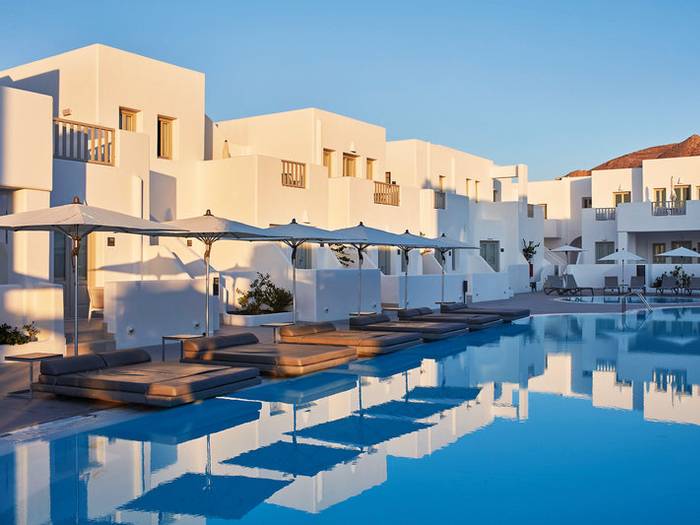 Aqua Blue Hotel - Member Of KD Hotels & Resorts