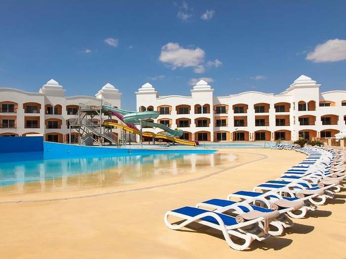 Naama Waves Hotel