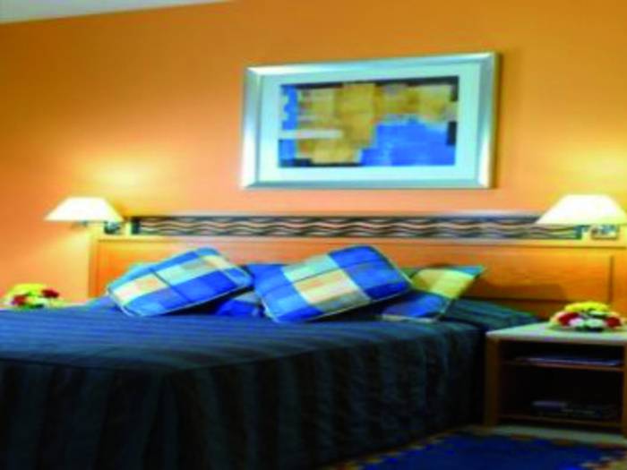 Golden Sands Hotel Apartments