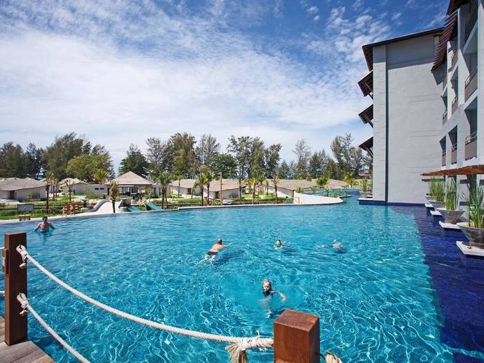 TUI BLUE Mai Khaolak