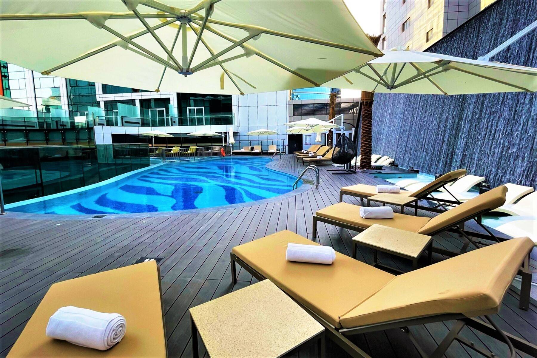 Al Khoory Sky Garden Hotel