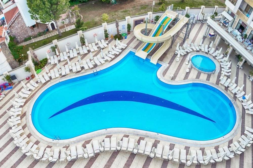Golden Rock Beach Hotel