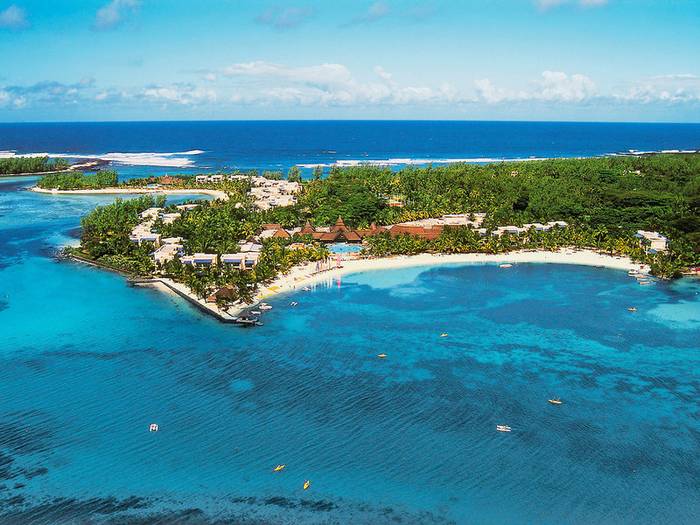 SHANDRANI BEACHCOMBER RESORT & SPA