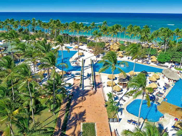 Grand Sirenis Cocotal Beach Resort & Aquagames