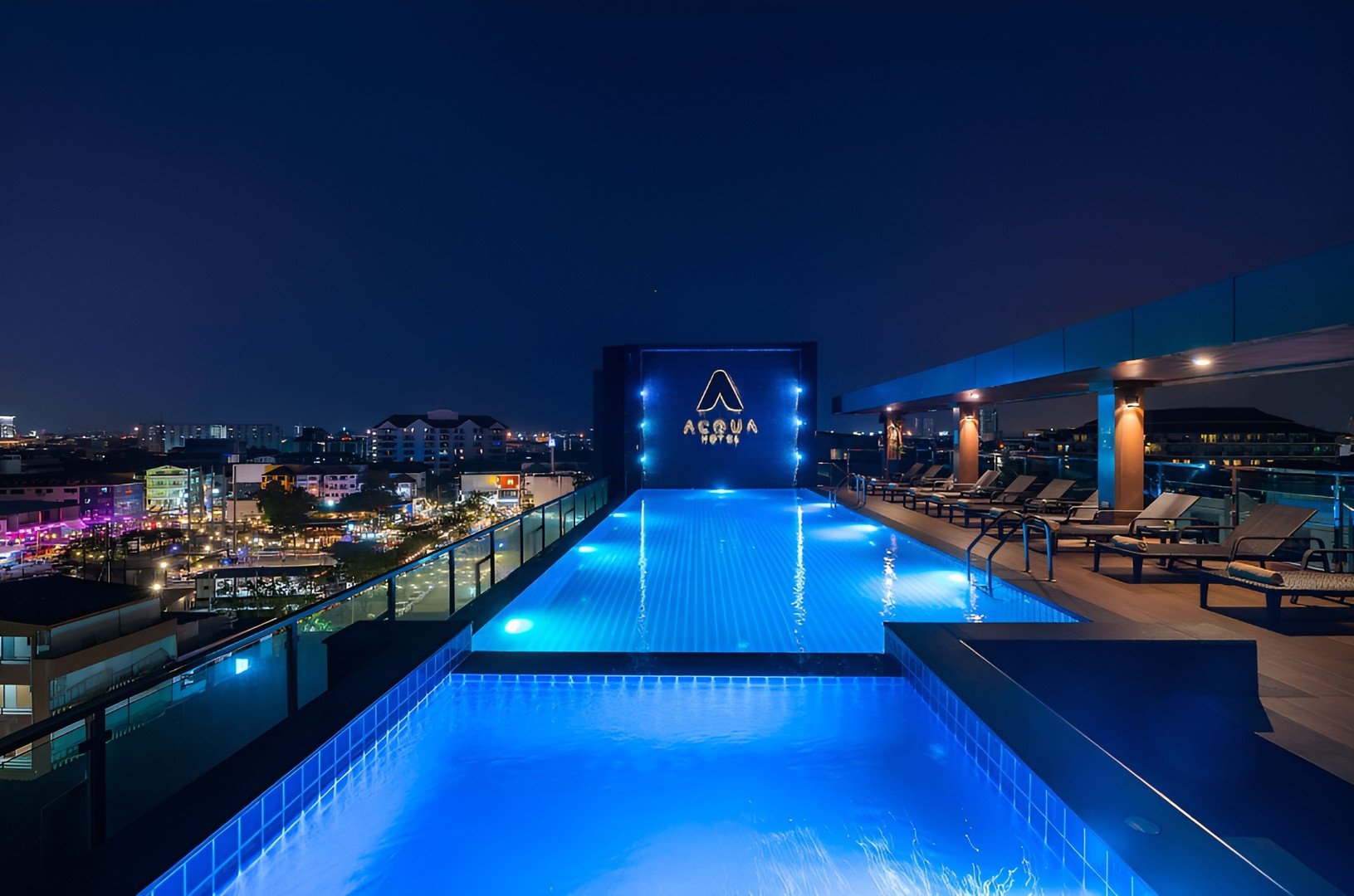 Acqua Hotel Pattaya
