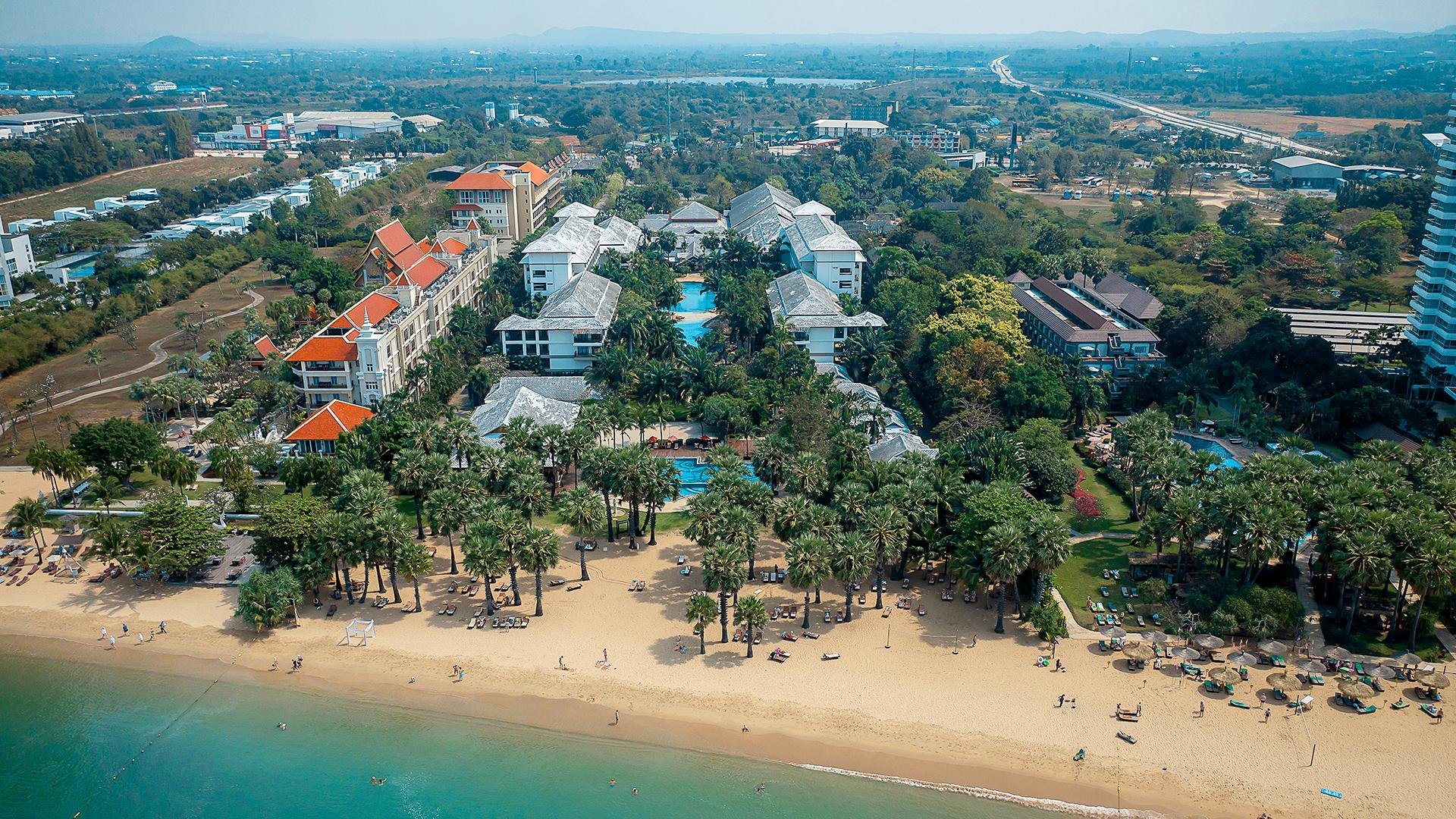 Ravindra Beach Resort & Spa