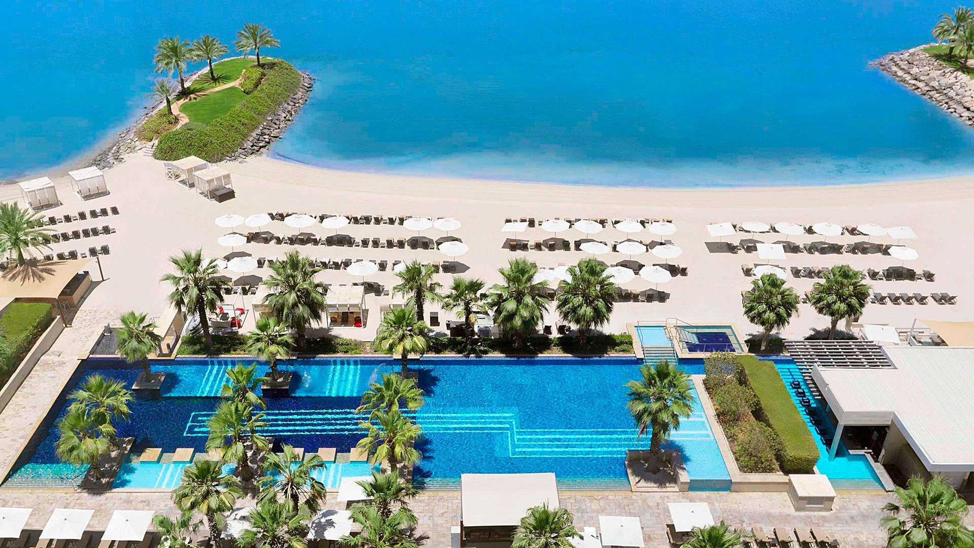Fairmont Bab Al Bahr Hotel