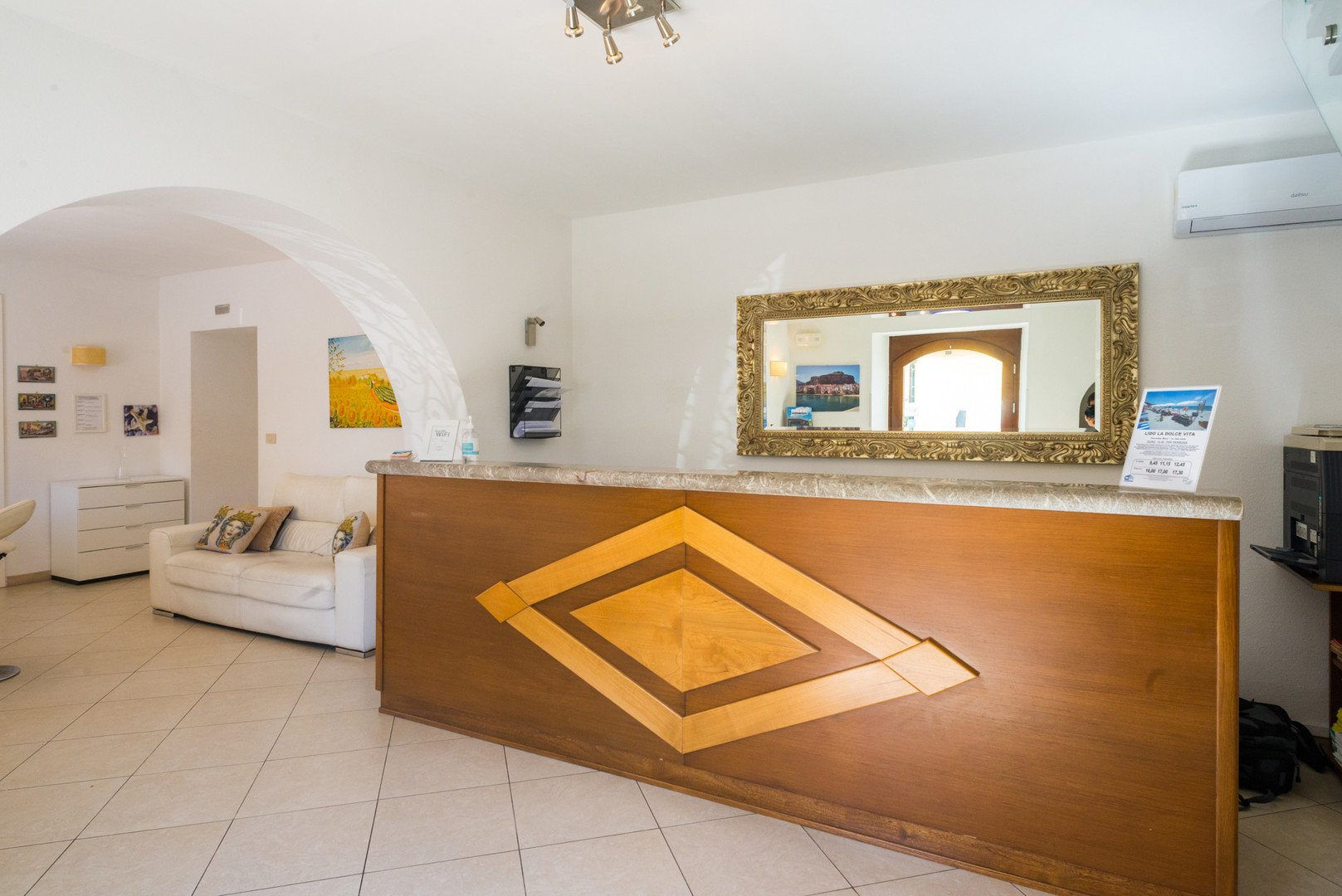 Hotel Elios