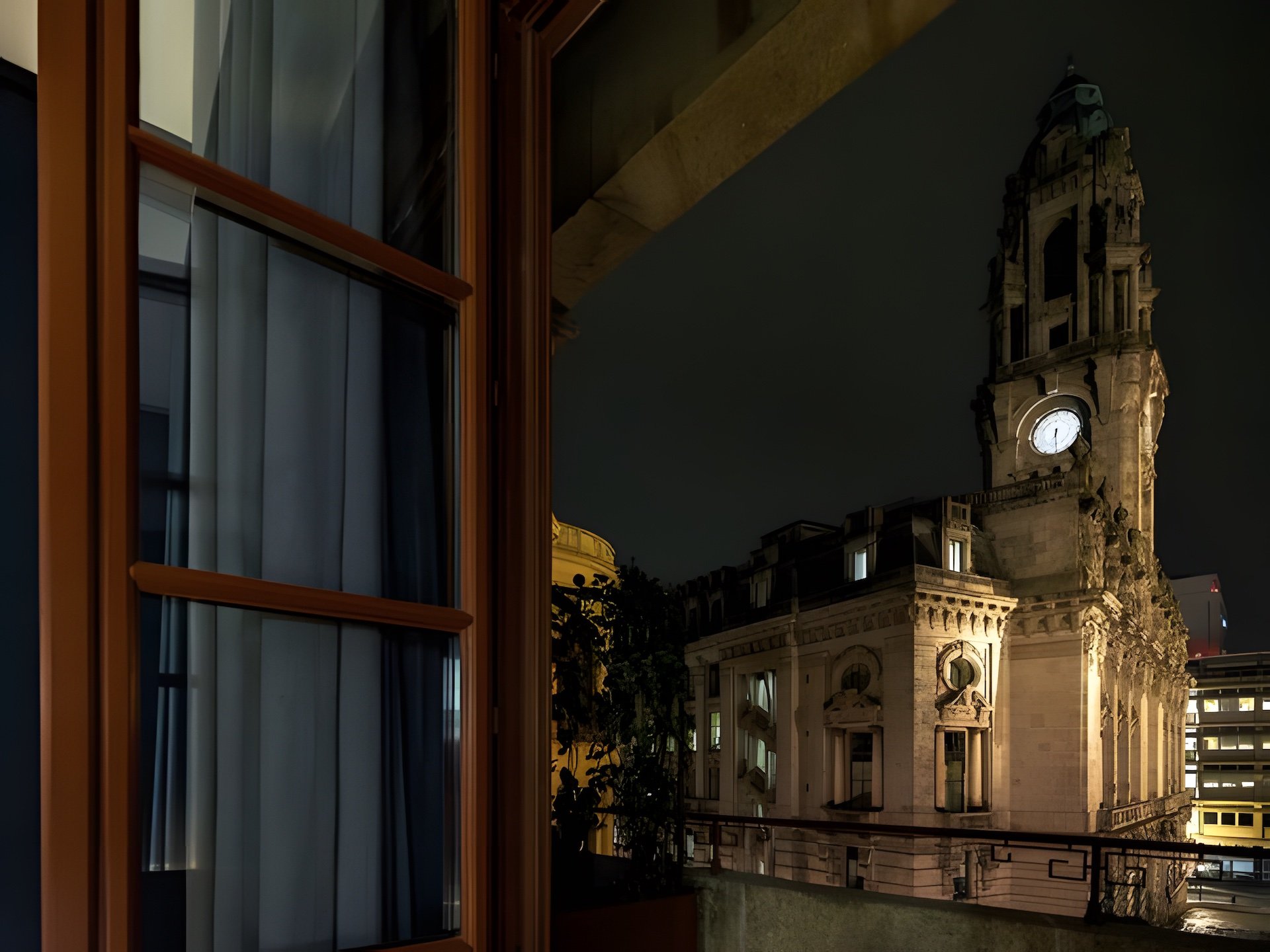 Axis Porto Club Hotel