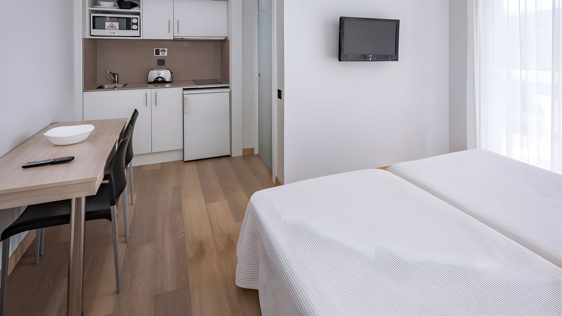 Ponient Aparthotel Marinada