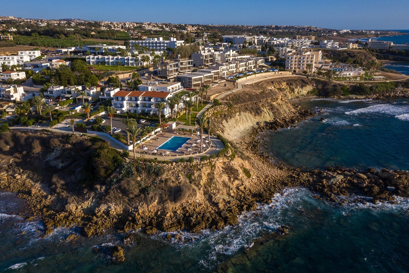 Vrachia Beach Hotel & Suites (Adults only)