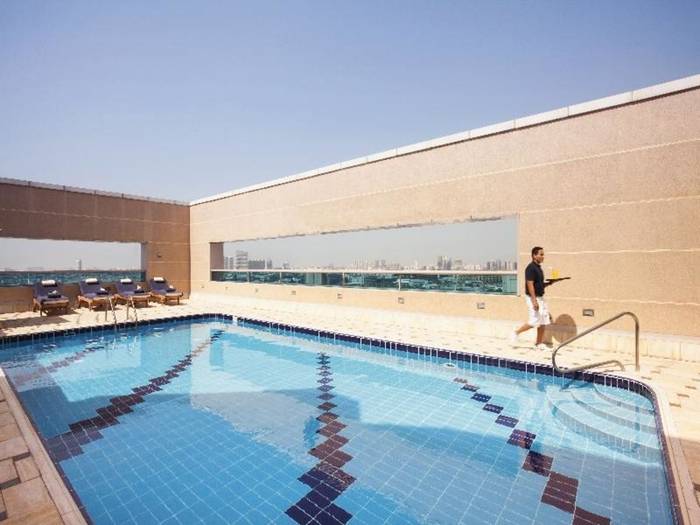 MÖVENPICK HOTEL & APARTMENTS BUR DUBAI