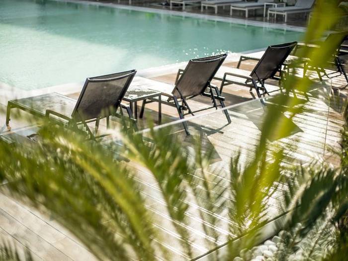 White Dreams Resort