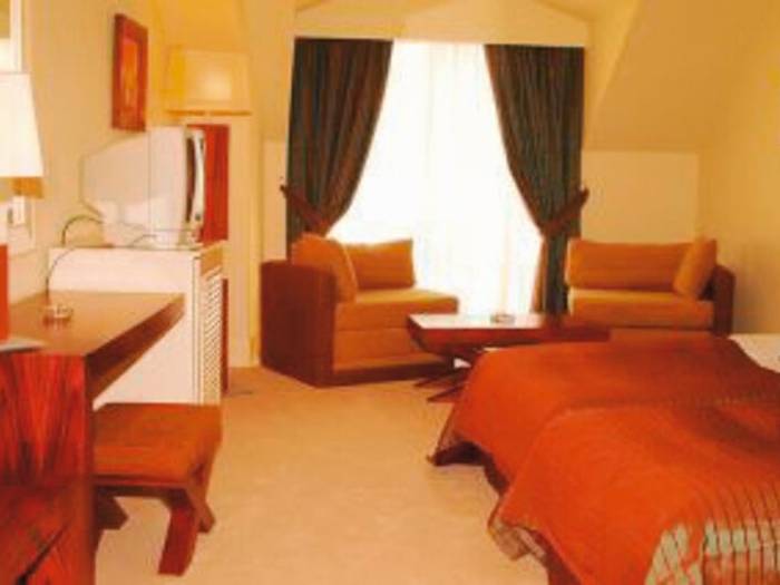 Meder Resort