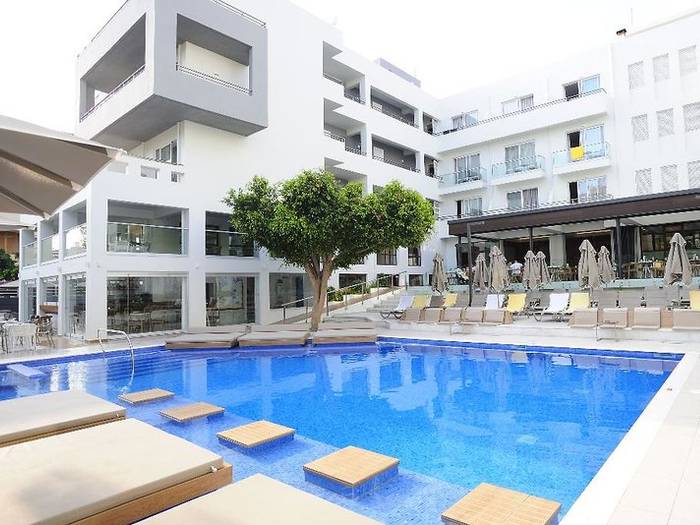 Atrium Ambiance Hotel