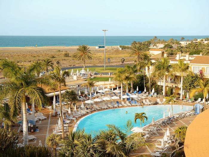 R2 Buganvilla Hotel & Spa