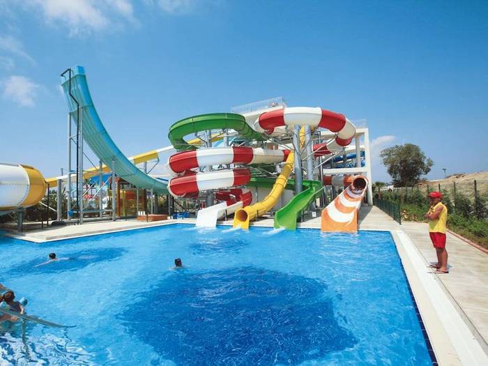 Dream World Aqua