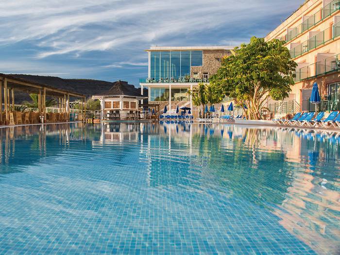 Mogán Princess & Beach Club