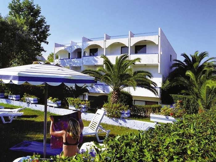Evi Hotel