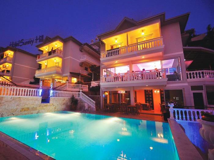 Sunny Hill Alya Hotel