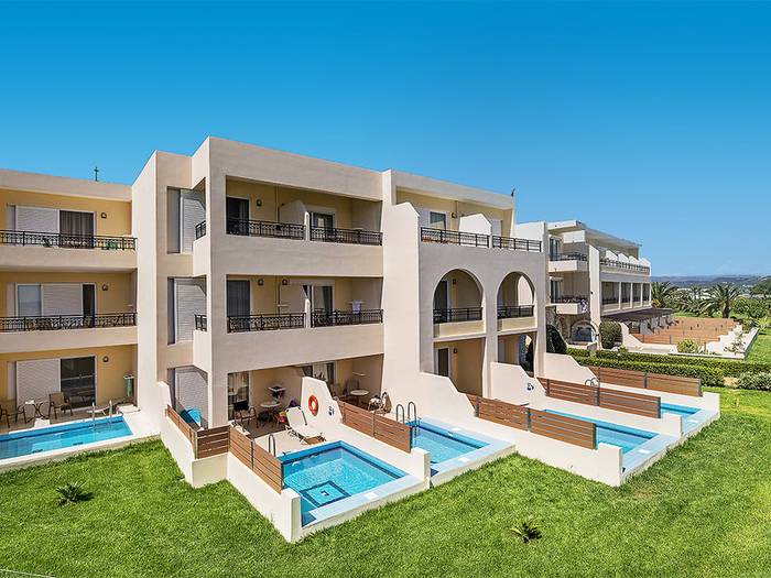 Vantaris Palace