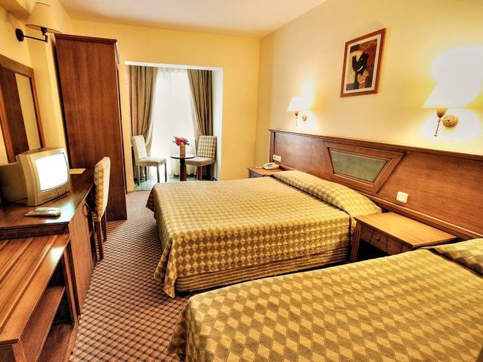 SMART STAY BEACH HOTEL