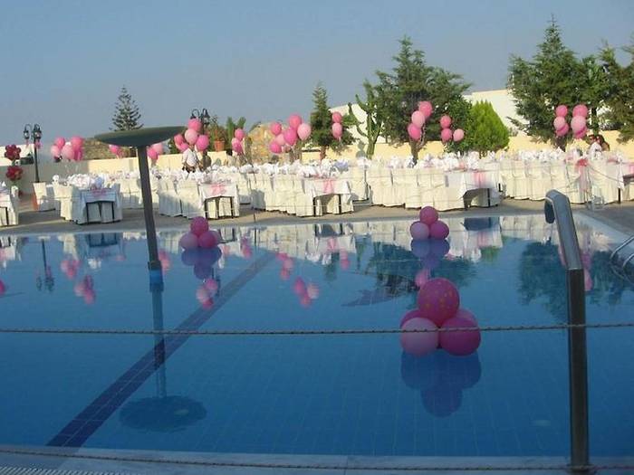 St. Constantin Hotel