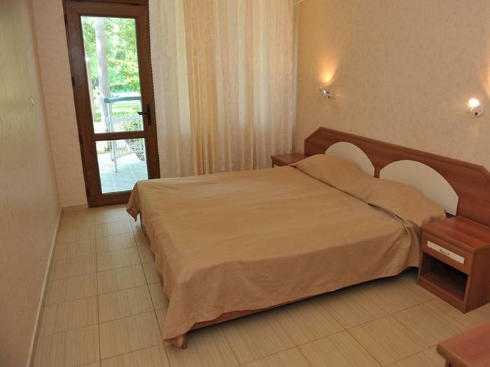 Zefir Hotel