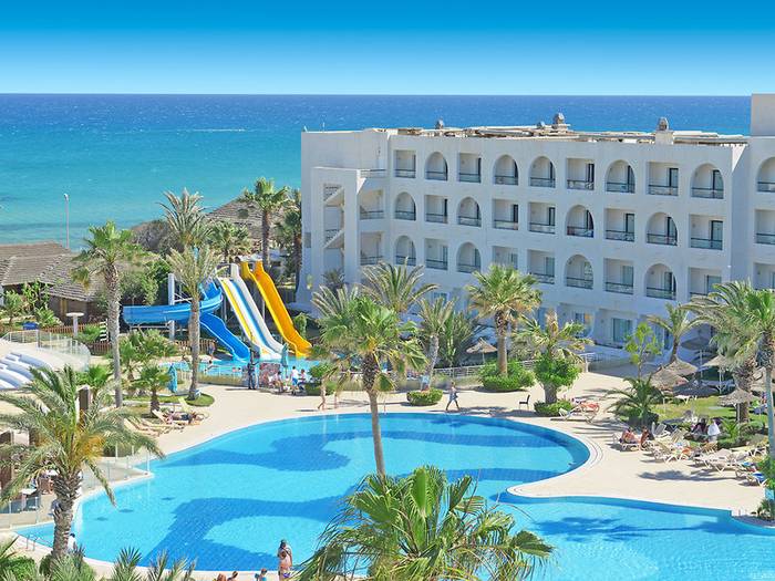 Nozha Beach & Spa