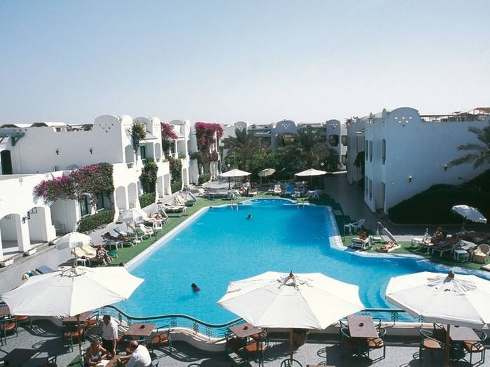 Falcon Hills Hotel